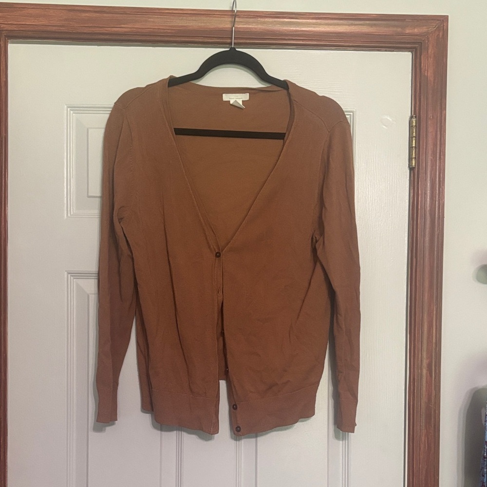 H&M Women's Tan Cardigan Sweater